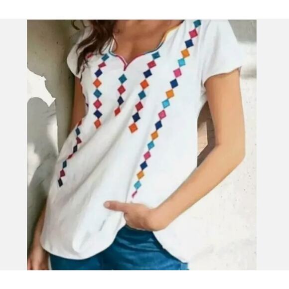 Soft Surroundings Byzantine Embroidered White Tee Medium Boho Casual Vacation - Picture 1 of 6